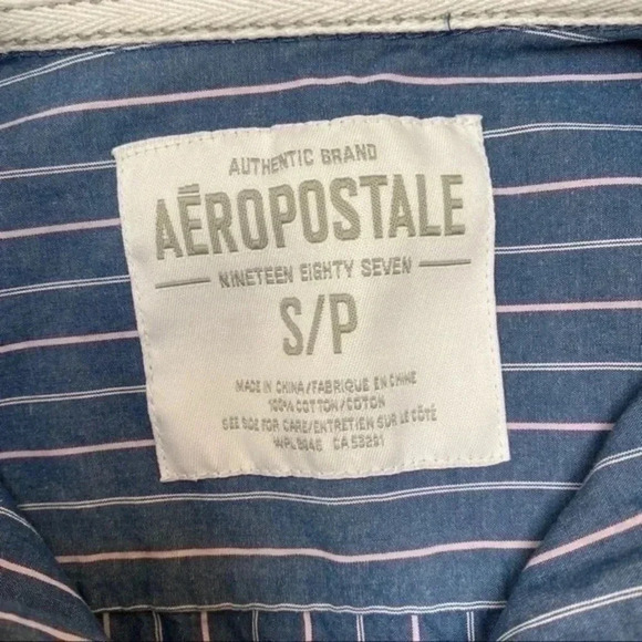 Aeropostale men’s blue striped button down shirt Small - Picture 5 of 5